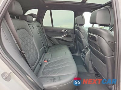 Zdjęcie 11 z 13 samochodu: 2024 BMW X5 XDRIVE40I VIN:5UX23EU06R9V08634 - miniatura