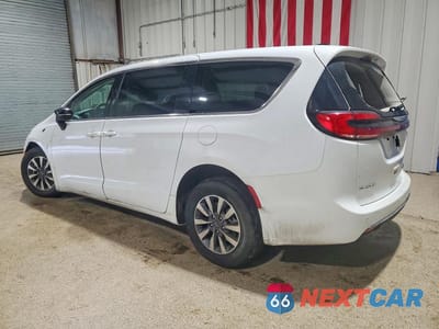 Drugie zdjęcie samochodu z przodu: 2024 CHRYSLER PACIFICA HYBRID SELECT VIN:2C4RC1S74RR170959 - miniatura