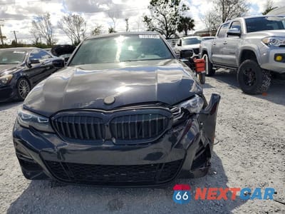 Piąte zdjęcie samochodu w środku: 2022 BMW 330XI VIN:3MW5R7J02N8C38008 - miniatura