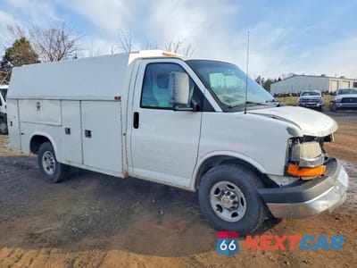 Czwarte zdjęcie samochodu z boku: 2012 CHEVROLET EXPRESS UTILITY / SERVICE TRUCK VIN:1GB0G2CG9C1129017 - miniatura