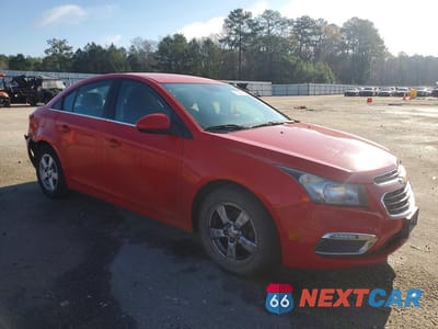 Czwarte zdjęcie samochodu z boku: 2015 CHEVROLET CRUZE LT VIN:1G1PC5SB0F7155738 - miniatura