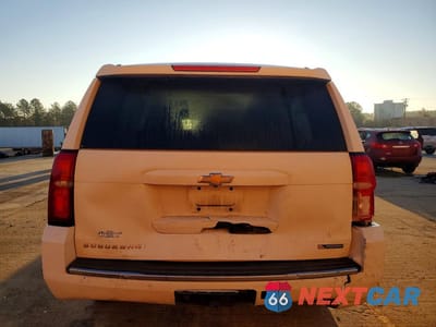 Zdjęcie 6 z 12 samochodu: 2018 CHEVROLET SUBURBAN C1500 PREMIER VIN:1GNSCJKC8JR113051 - miniatura