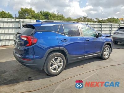 Trzecie zdjęcie samochodu z tyłu: 2023 GMC TERRAIN SLE VIN:3GKALMEG9PL103346 - miniatura