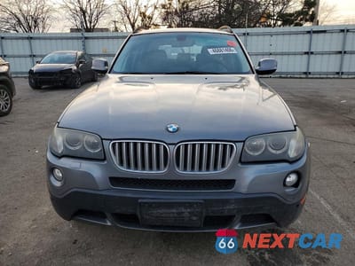 Piąte zdjęcie samochodu w środku: 2010 BMW X3 XDRIVE30I VIN:WBXPC9C4XAWJ38879 - miniatura