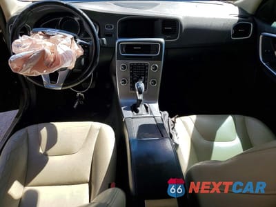 Zdjęcie 8 z 11 samochodu: 2017 VOLVO S60 PREMIER VIN:LYV402HK9HB137696 - miniatura