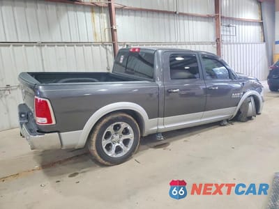 Trzecie zdjęcie samochodu z tyłu: 2016 RAM 1500 LARAMIE VIN:1C6RR7NT5GS351999 - miniatura