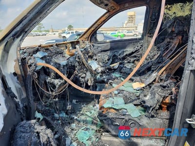 Zdjęcie 7 z 11 samochodu: 2024 GMC SIERRA C1500 DENALI VIN:3GTPHGED2RG457963 - miniatura