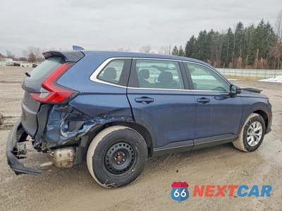 Trzecie zdjęcie samochodu z tyłu: 2024 HONDA CR-V LX VIN:2HKRS4H29RH443374 - miniatura