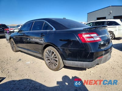 Drugie zdjęcie samochodu z przodu: 2017 FORD TAURUS SHO VIN:1FAHP2KT1HG114535 - miniatura