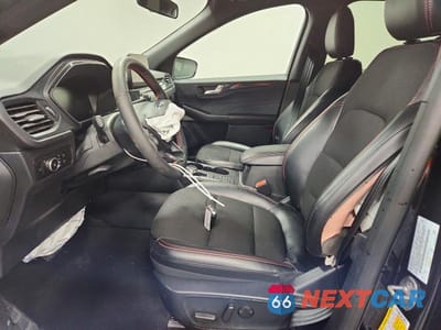Zdjęcie 7 z 12 samochodu: 2025 FORD ESCAPE ST LINE SELECT VIN:1FMCU9NA2SUB43322 - miniatura