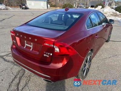 Czwarte zdjęcie samochodu z boku: 2017 VOLVO S60 PREMIER VIN:LYV402TK5HB130316 - miniatura