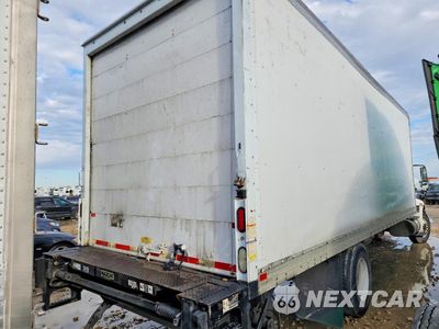 Trzecie zdjęcie samochodu z tyłu: 2017 INTERNATIONAL 4300 BOX TRUCK VIN:3HAMMMML3HL635418 - miniatura