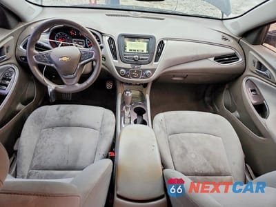 Zdjęcie 8 z 12 samochodu: 2016 CHEVROLET MALIBU LS VIN:1G1ZB5ST1GF305142 - miniatura