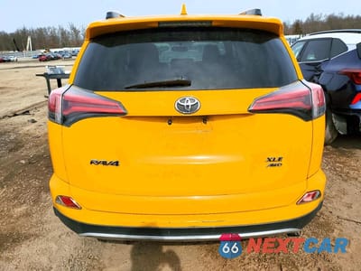 Zdjęcie 6 z 13 samochodu: 2016 TOYOTA RAV4 XLE VIN:2T3RFREV3GW478286 - miniatura