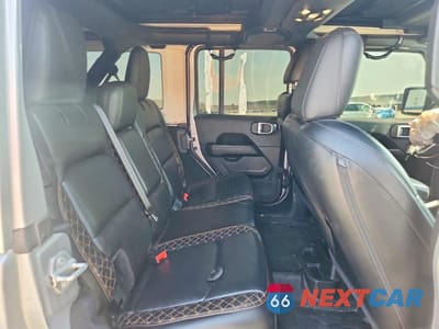 Zdjęcie 10 z 12 samochodu: 2021 JEEP WRANGLER UNLIMITED SAHARA VIN:1C4HJXEGXMW622753 - miniatura