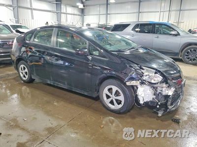 Czwarte zdjęcie samochodu z boku: 2014 TOYOTA PRIUS TWO VIN:JTDKN3DU2E0364842 - miniatura