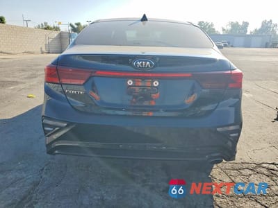 Zdjęcie 6 z 12 samochodu: 2019 KIA FORTE LXS VIN:3KPF24AD1KE016473 - miniatura