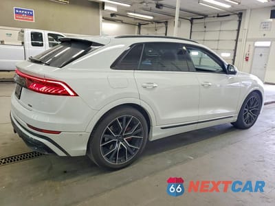 Trzecie zdjęcie samochodu z tyłu: 2019 AUDI Q8 PRESTIGE S-LINE VIN:WA1FVAF14KD027578 - miniatura