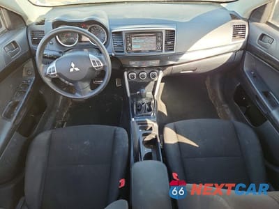 Zdjęcie 8 z 12 samochodu: 2015 MITSUBISHI LANCER ES VIN:JA32U2FU1FU601226 - miniatura