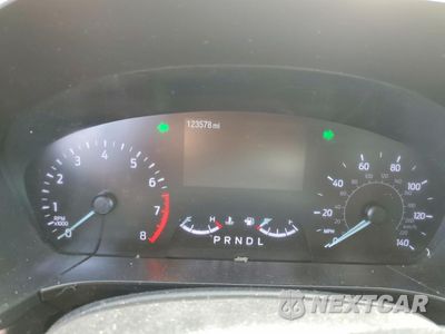 Zdjęcie 9 z 12 samochodu: 2020 FORD ESCAPE SE VIN:1FMCU0G68LUC46976 - miniatura