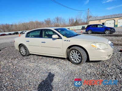 Czwarte zdjęcie samochodu z boku: 2010 BUICK LUCERNE CXL VIN:1G4HJ5EM4AU128577 - miniatura