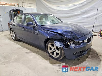 Czwarte zdjęcie samochodu z boku: 2013 BMW 328 XI SULEV VIN:WBA3B5G50DNS01120 - miniatura