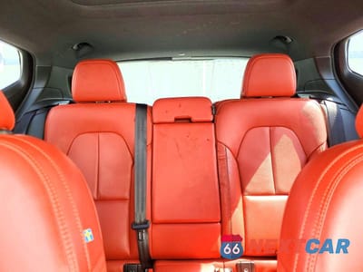 Zdjęcie 10 z 13 samochodu: 2019 VOLVO XC40 T5 MOMENTUM VIN:YV4162UK7K2123020 - miniatura