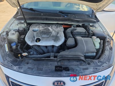 Zdjęcie 11 z 12 samochodu: 2012 KIA OPTIMA HYBRID LX VIN:KNAGM4AD5C5015464 - miniatura