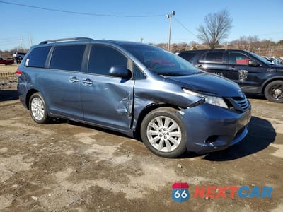 Czwarte zdjęcie samochodu z boku: 2013 TOYOTA SIENNA VIN:5TDDK3DC4DS056334 - miniatura