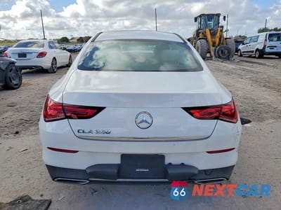 Zdjęcie 6 z 13 samochodu: 2021 MERCEDES-BENZ CLA 250 VIN:W1K5J4GB1MN217573 - miniatura