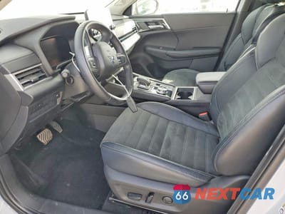 Zdjęcie 7 z 13 samochodu: 2022 MITSUBISHI OUTLANDER SE VIN:JA4J4UA84NZ037067 - miniatura