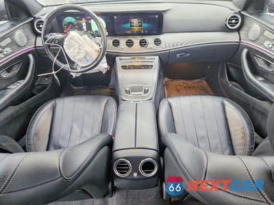 Zdjęcie 8 z 12 samochodu: 2021 MERCEDES-BENZ E 350 4MATIC VIN:W1KZF8EBXMA921694 - miniatura