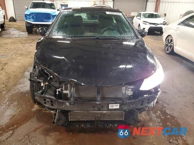 Piąte zdjęcie samochodu w środku: 2016 CHEVROLET CRUZE LT VIN:1G1BE5SM7G7270098 - miniatura