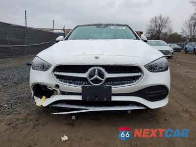 Piąte zdjęcie samochodu w środku: 2022 MERCEDES-BENZ C 300 4MATIC VIN:W1KAF4HB1NR051452 - miniatura
