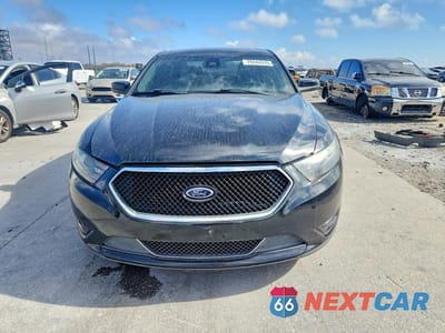 Piąte zdjęcie samochodu w środku: 2013 FORD TAURUS SHO VIN:1FAHP2KT1DG153734 - miniatura