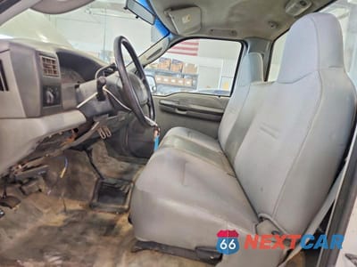 Zdjęcie 7 z 12 samochodu: 2003 FORD F250 SUPER DUTY VIN:1FTNF21L23EA48695 - miniatura