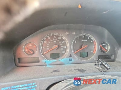 Zdjęcie 9 z 12 samochodu: 2004 VOLVO XC70 VIN:YV1SZ59H641158339 - miniatura