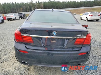 Zdjęcie 6 z 12 samochodu: 2015 BMW 740 LI VIN:WBAYE4C50FD946908 - miniatura