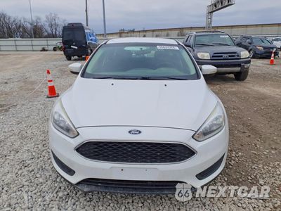 Piąte zdjęcie samochodu w środku: 2016 FORD FOCUS SE VIN:1FADP3K27GL294797 - miniatura
