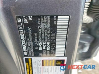 Zdjęcie 12 z 12 samochodu: 2017 MERCEDES-BENZ C 300 VIN:55SWF4JB5HU218480 - miniatura
