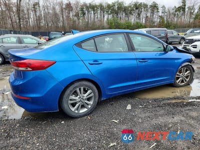Trzecie zdjęcie samochodu z tyłu: 2018 HYUNDAI ELANTRA SEL VIN:5NPD84LF2JH378360 - miniatura
