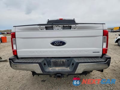 Zdjęcie 6 z 13 samochodu: 2018 FORD F350 SUPER DUTY VIN:1FT8W3B64JEC22307 - miniatura