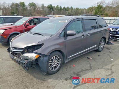 2020 TOYOTA SIENNA XLE 8-PASSENGER 5TDYZ3DC9LS062075 - główne zdjęcie licytacji z USA - miniatura