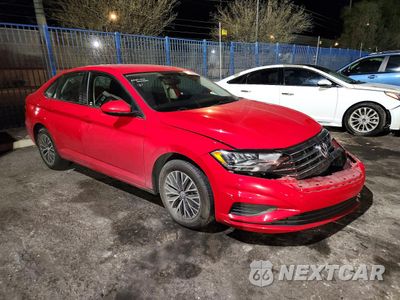 Czwarte zdjęcie samochodu z boku: 2021 VOLKSWAGEN JETTA S VIN:3VWC57BU8MM041211 - miniatura