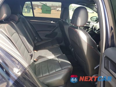 Zdjęcie 10 z 13 samochodu: 2017 VOLKSWAGEN GTI S VIN:3VW447AU6HM006116 - miniatura