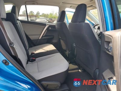 Zdjęcie 11 z 13 samochodu: 2016 TOYOTA RAV4 XLE VIN:JTMWFREV8GD084833 - miniatura