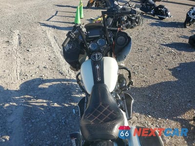 Zdjęcie 6 z 9 samochodu: 2018 HARLEY-DAVIDSON FLTRXS ROAD GLIDE SPECIAL VIN:1HD1KTC16JB686201 - miniatura