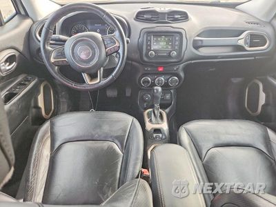 Zdjęcie 8 z 12 samochodu: 2015 JEEP RENEGADE LIMITED VIN:ZACCJBDT9FPB32428 - miniatura