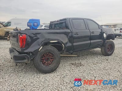 Trzecie zdjęcie samochodu z tyłu: 2020 GMC SIERRA K1500 AT4 VIN:3GTP9EEL3LG108567 - miniatura