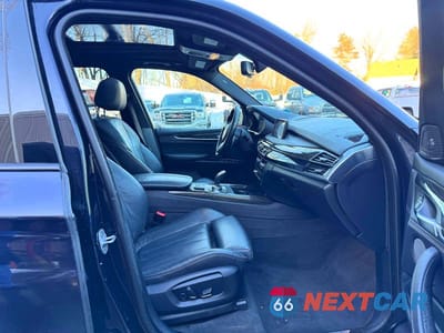 Zdjęcie 10 z 12 samochodu: 2018 BMW X5 XDRIVE3 SPORT VIN:5UXKR0C56J0X92077 - miniatura